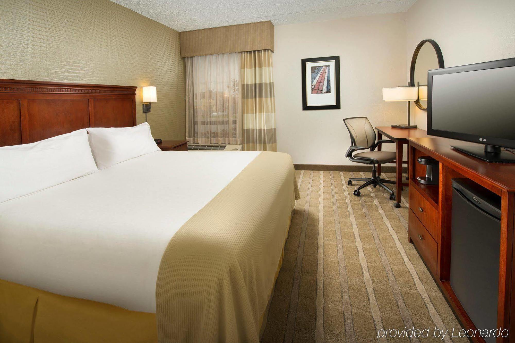 Holiday Inn Express Boston North-Woburn By Ihg Exteriör bild